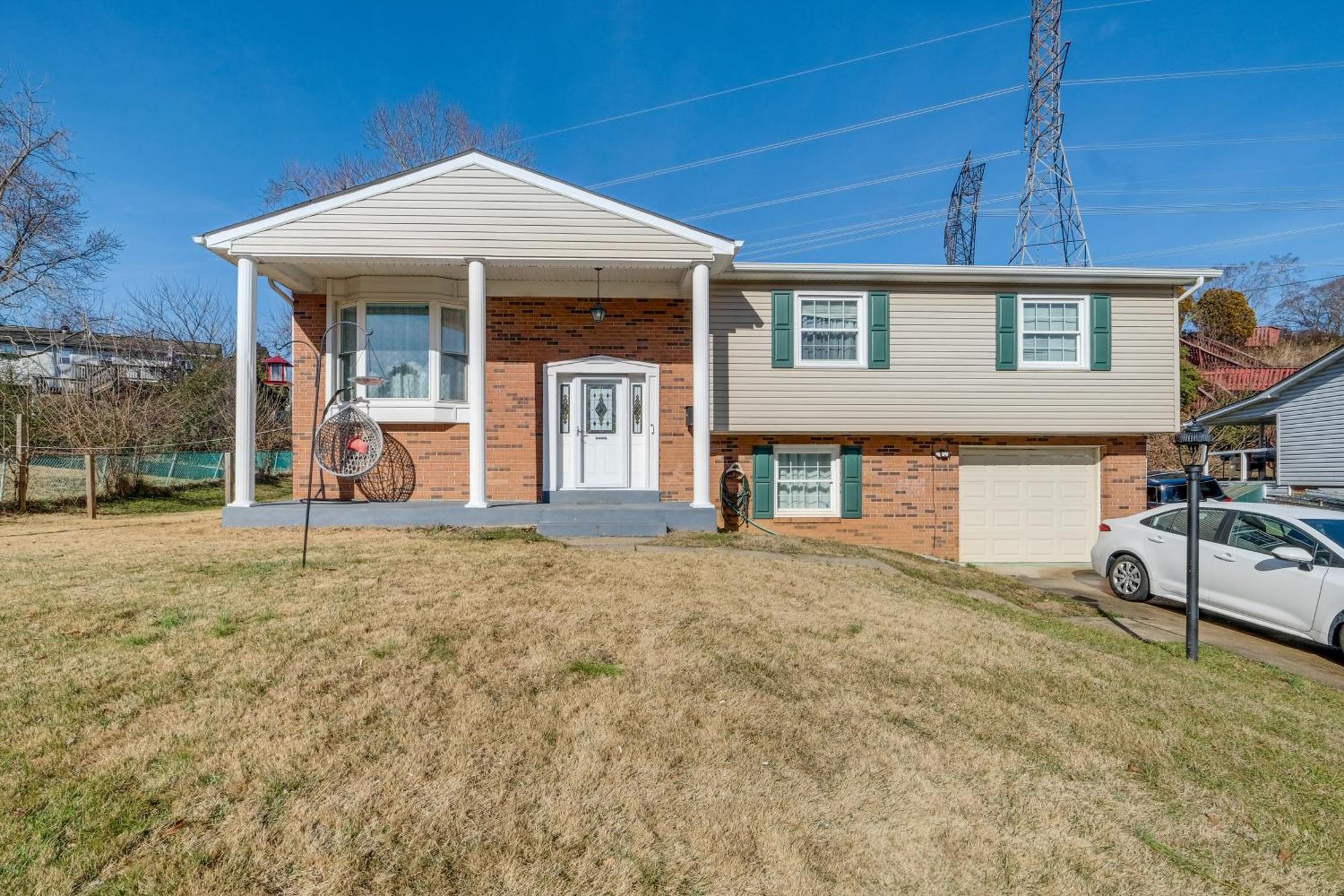 Pet-Friendly Woodbridge Retreat Near Potomac Mills Apartment Exterior photo